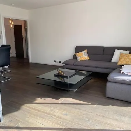 T3 En Apartment *